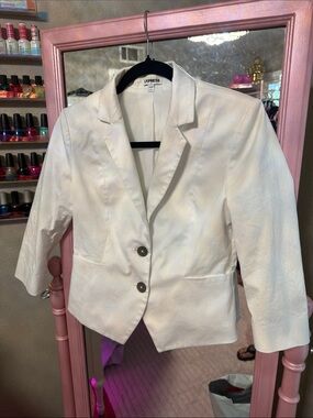 Express White Two-Button Notch Lapel Blazer